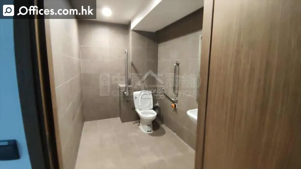 13 Pennington Street