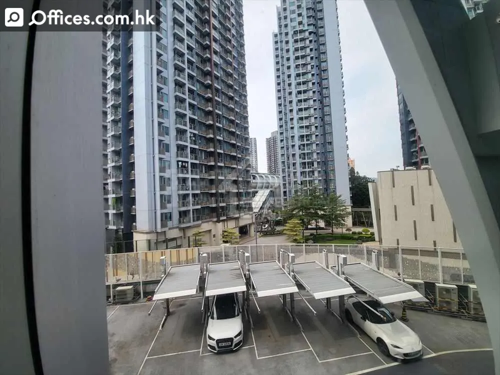 22 Wang Yip Street South