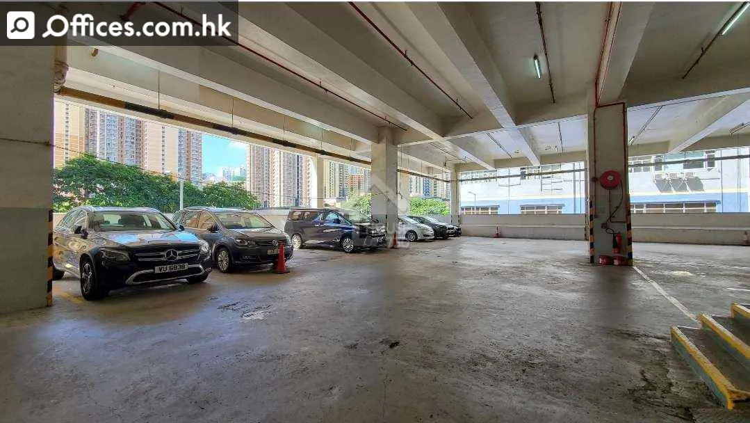 2-6 Kin Hong Street