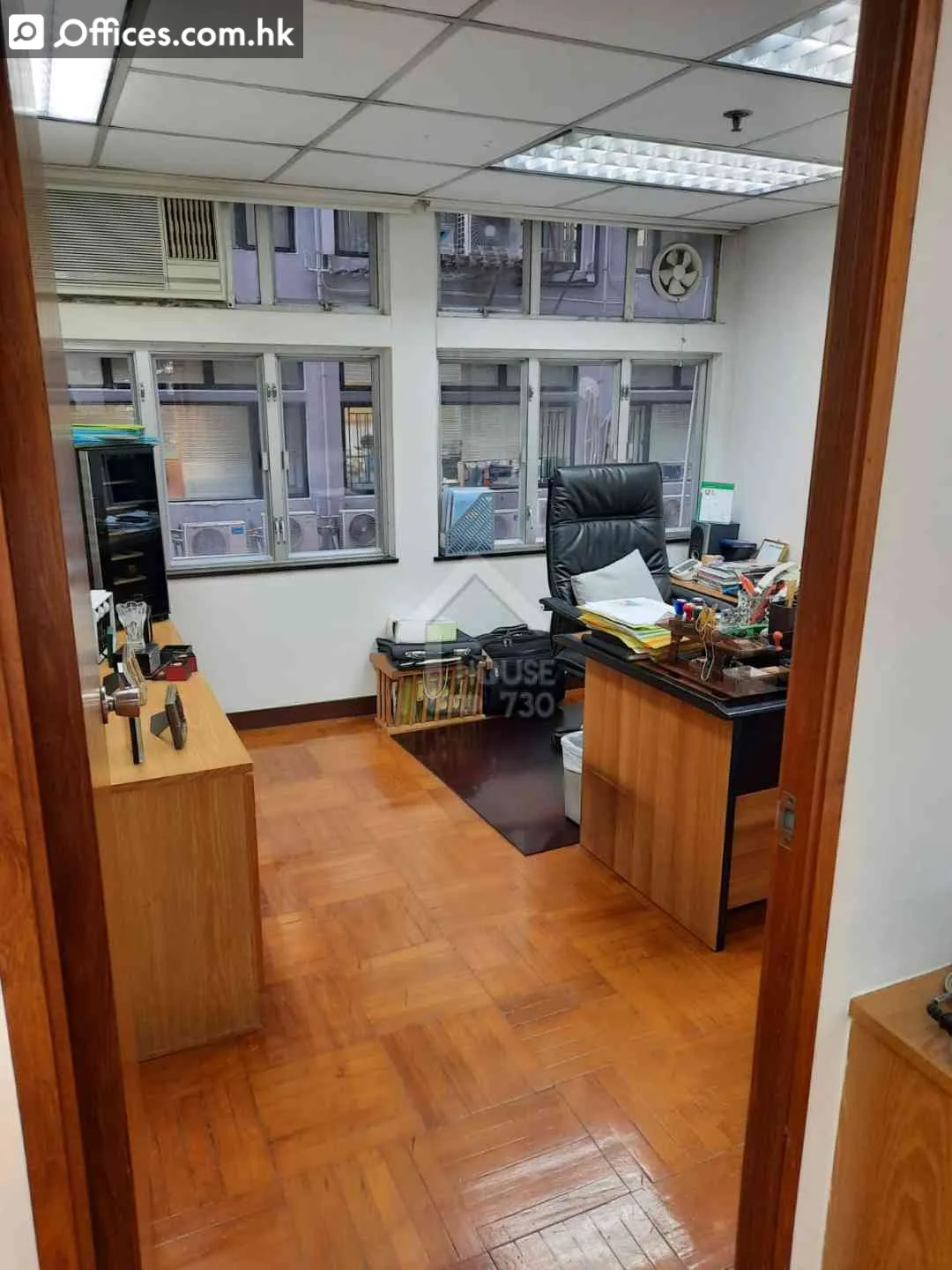 29-35 Wing Kut Street