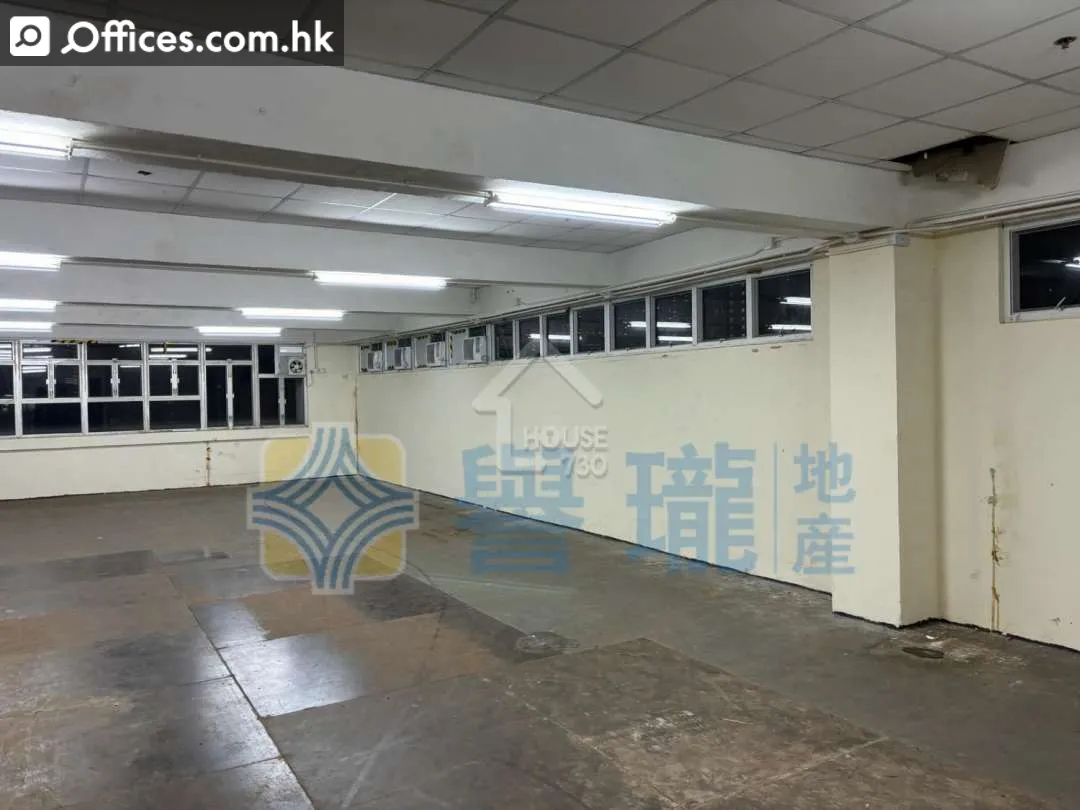 25-31 Kwai Fung Crescent