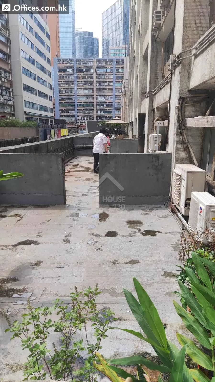 15-17 Hing Yip Street