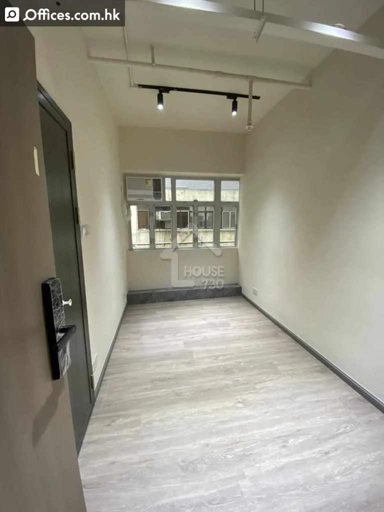 16-18 Hing Yip Street