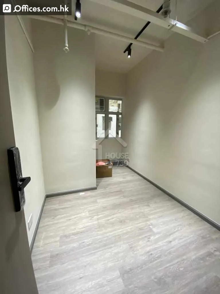 16-18 Hing Yip Street