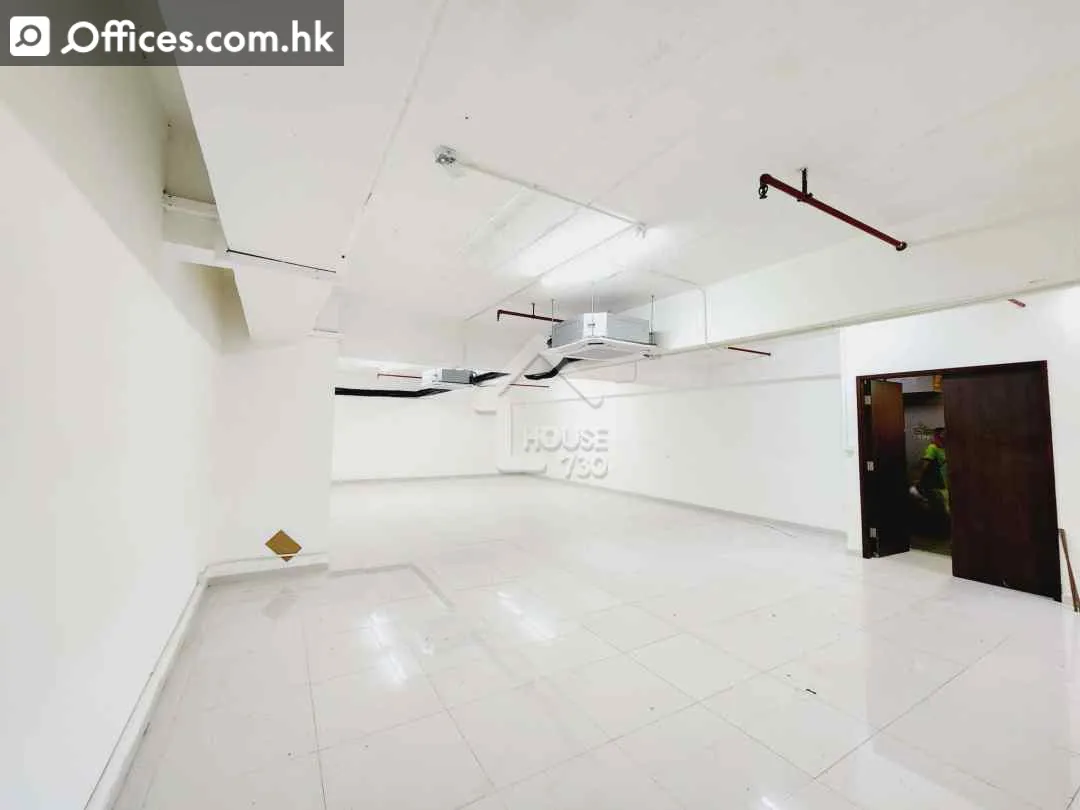 93 King Lam Street