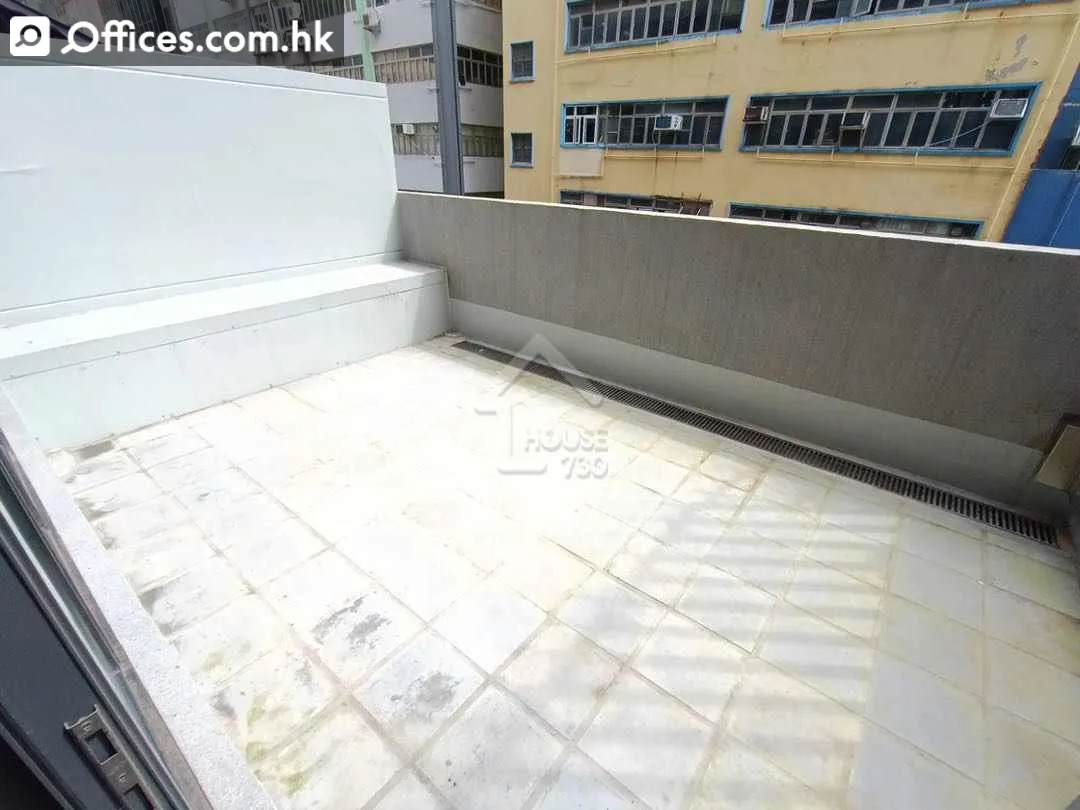 320-322 Kwun Tong Road
